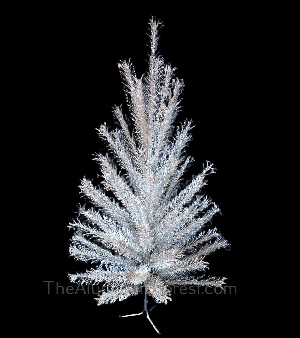 HPE Aluminum Christmas Tree