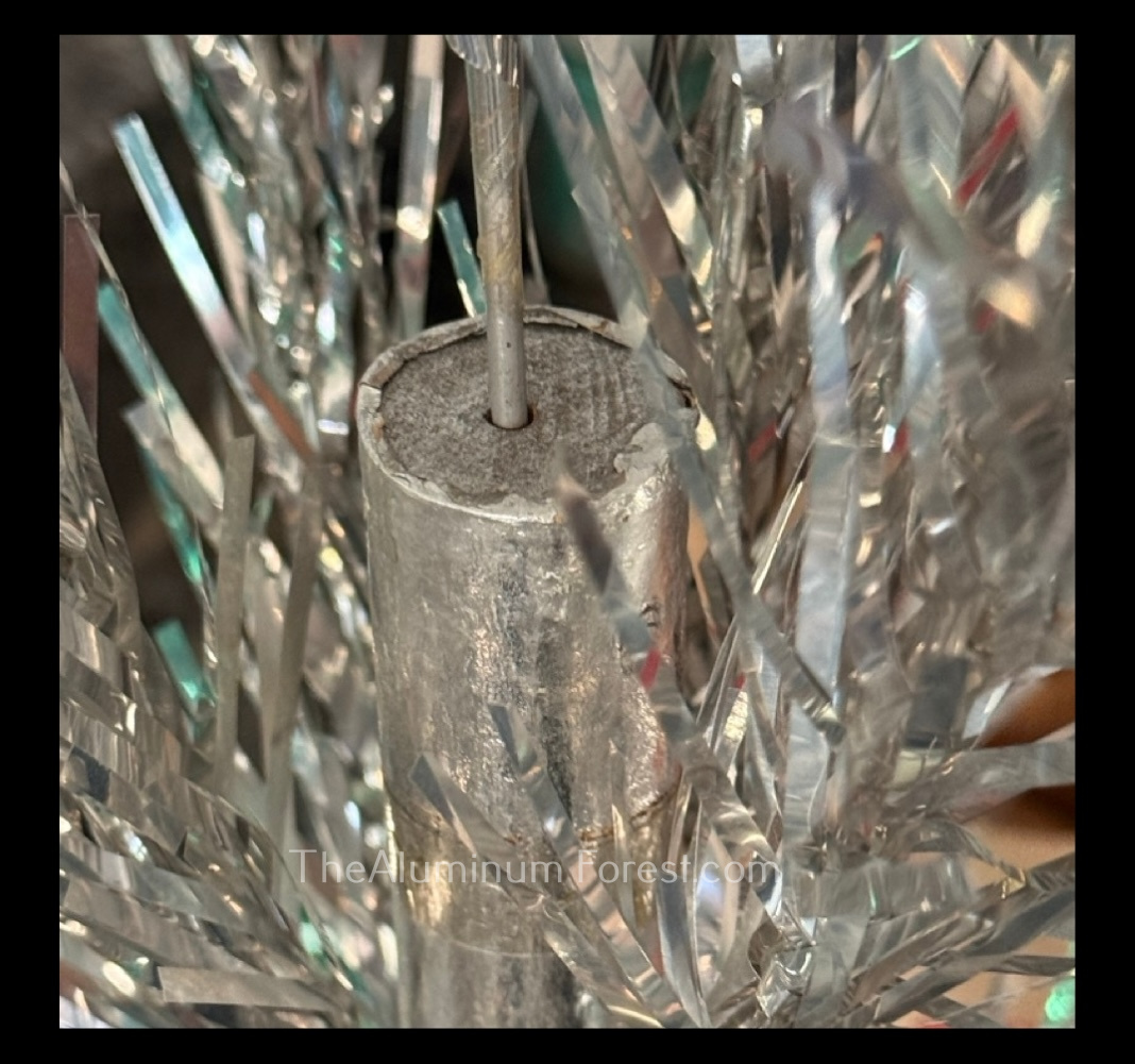 Assemblix Foil Pole Courtesy of Jodi Norton Aluminum Christmas Tree